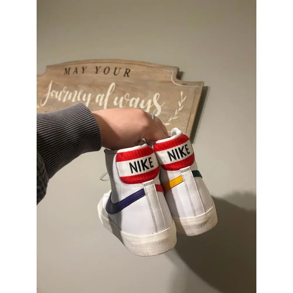 Men's Size 9 Nike Blazer Mid '77 Vintage Style Multicolored